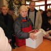 Idősek csomagosztás