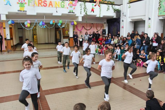 Iskolai farsang